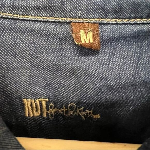 KUT From The Kloth Women’s Blue Chambray Denim Button Up Sz M - Picture 2 of 3